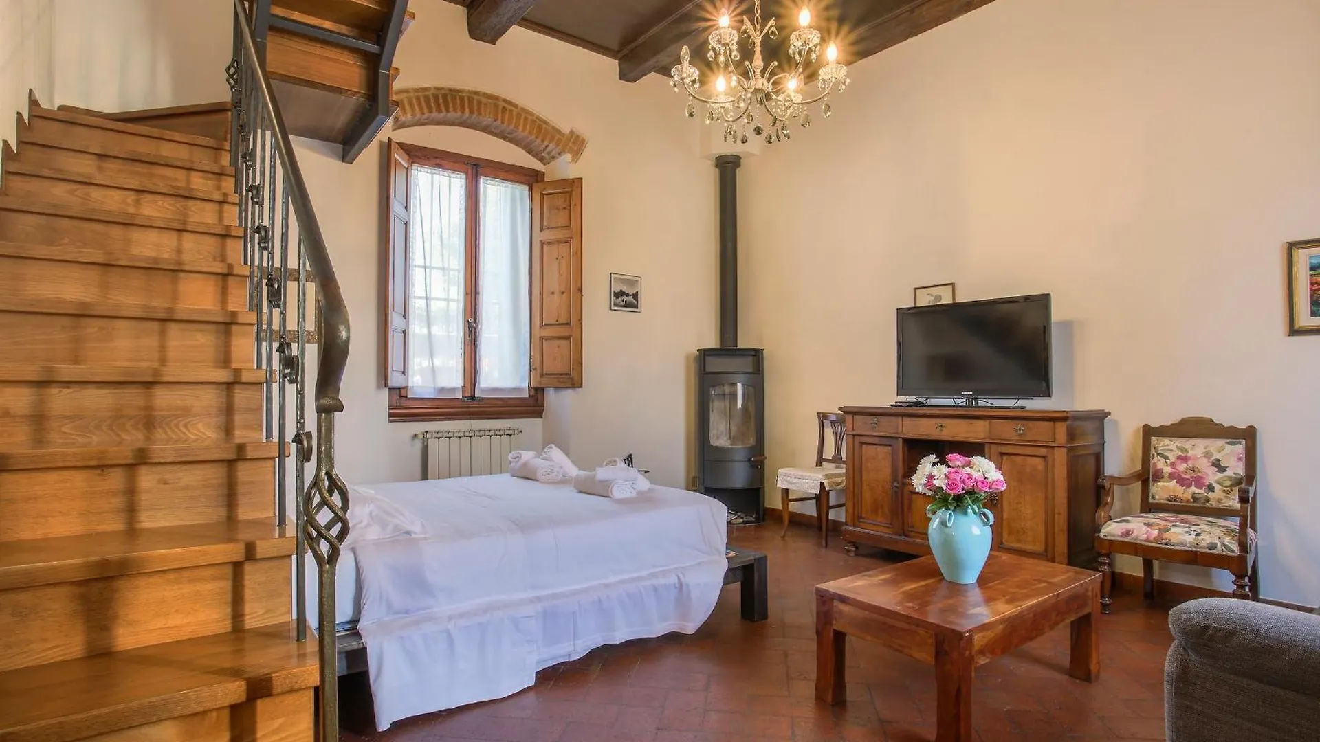 Villa Bellesi - Sweet Dreams in Firenze 0*,